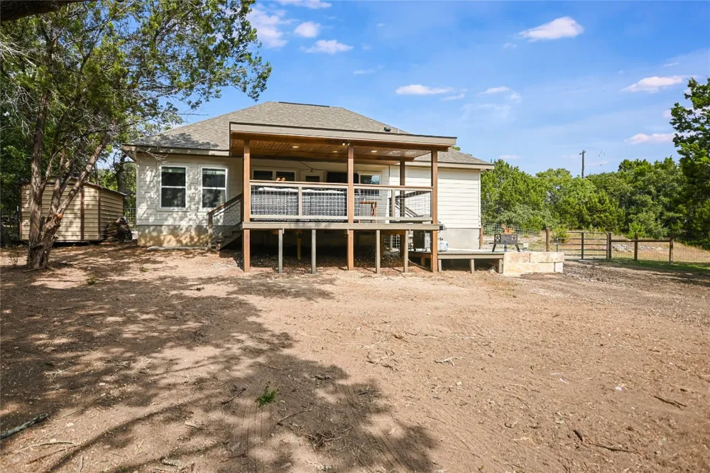 11631 FM 32 Fischer, TX 78623