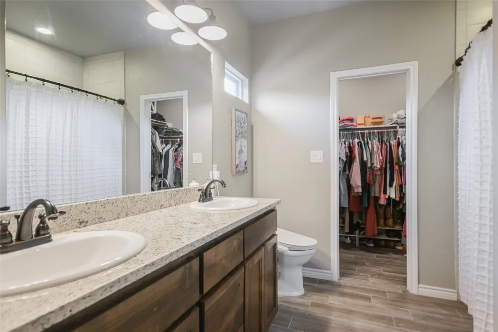 11631 FM 32 Fischer, TX 78623