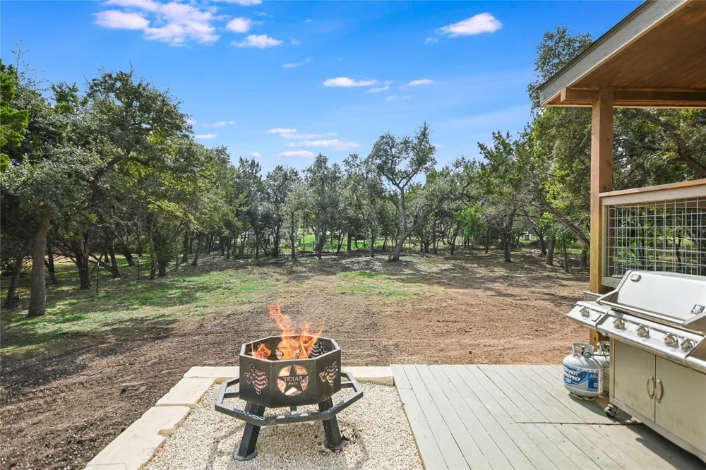 11631 FM 32 Fischer, TX 78623