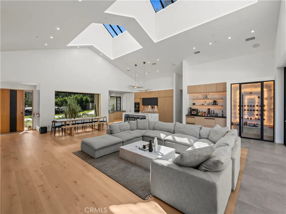 4874 Sun Valley Rd. Del Mar, CA 92014