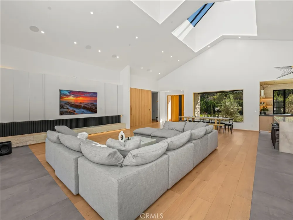 4874 Sun Valley Rd. Del Mar, CA 92014