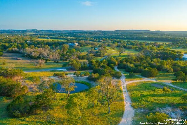 112 Majestic Oaks Drive Boerne, TX 78006