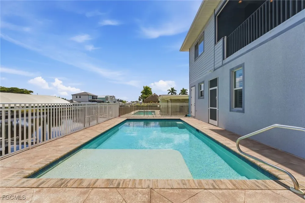 Boat Shell Drive Matlacha Isles, FL 33991