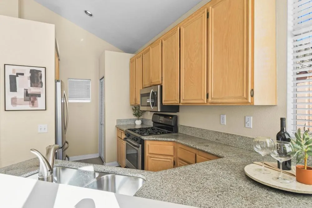 1386 Serena Circle ##1 Chula Vista, CA 91910