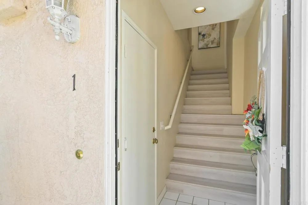 1386 Serena Circle ##1 Chula Vista, CA 91910