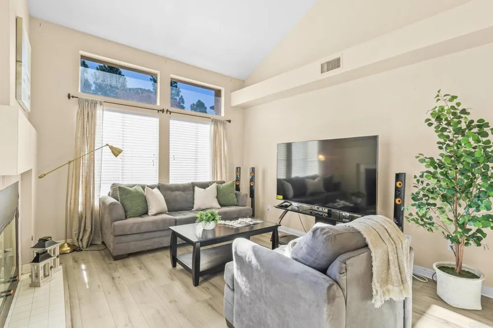 1386 Serena Circle ##1 Chula Vista, CA 91910