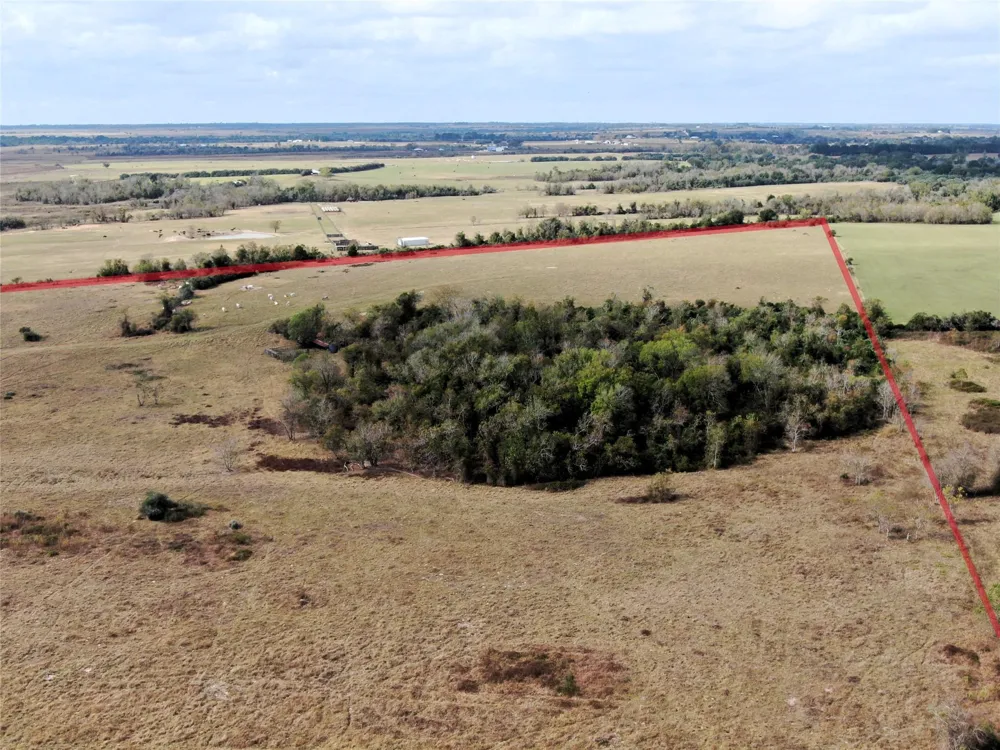 2701 Langberg Road Bellville, TX 77418