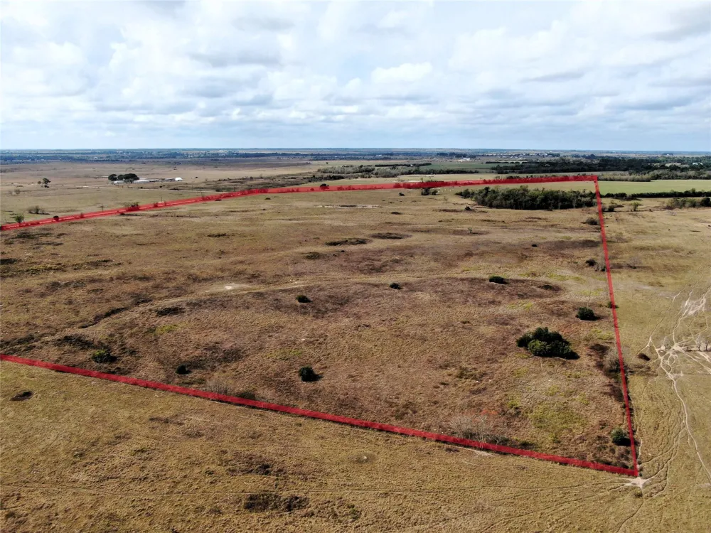 2701 Langberg Road Bellville, TX 77418