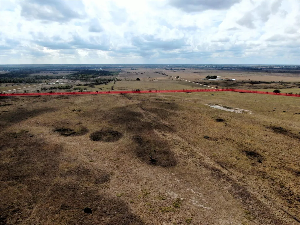 2701 Langberg Road Bellville, TX 77418