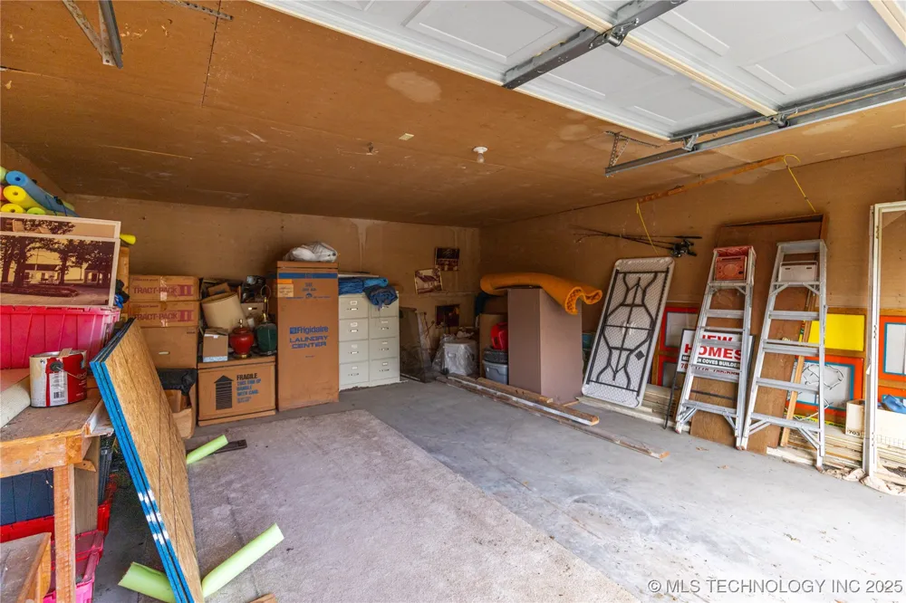 31990 S 624 PLACE Grove, OK 74344