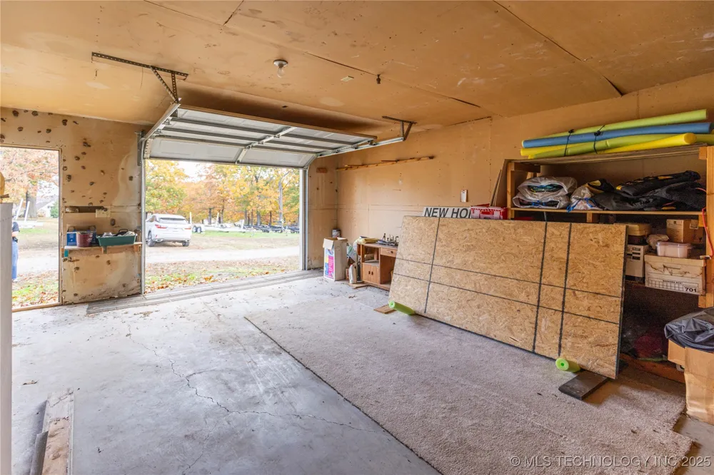 31990 S 624 PLACE Grove, OK 74344