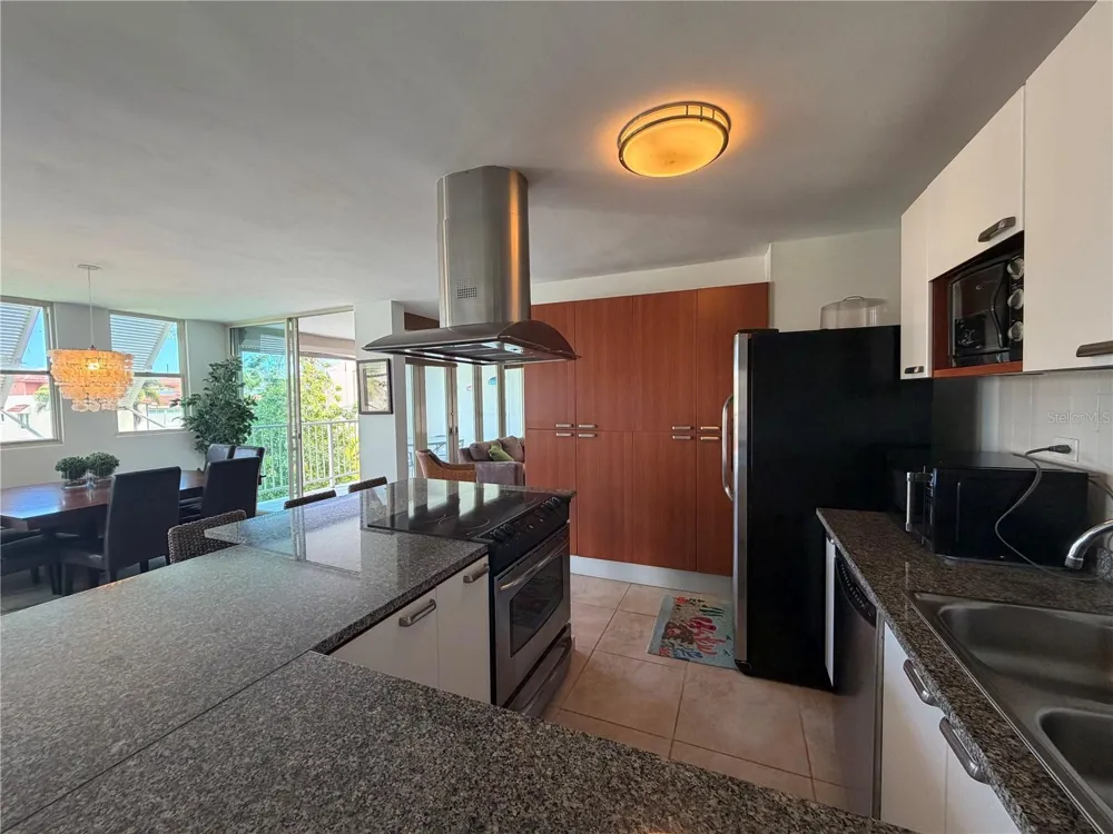 Apt B-205 COND. HARBOUR POINTS Humacao, PR 00791