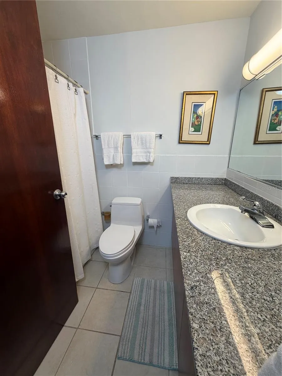 Apt B-205 COND. HARBOUR POINTS Humacao, PR 00791
