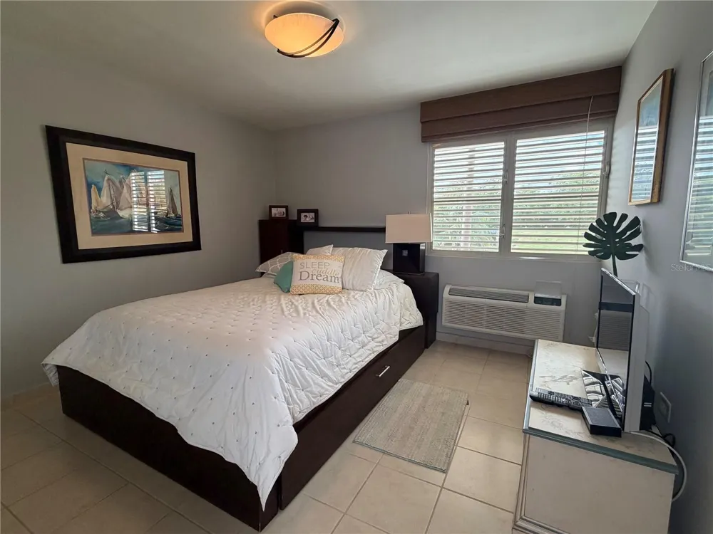 Apt B-205 COND. HARBOUR POINTS Humacao, PR 00791