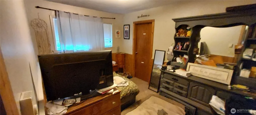 1998 NW Bucklin Hill Road Silverdale, WA 98383