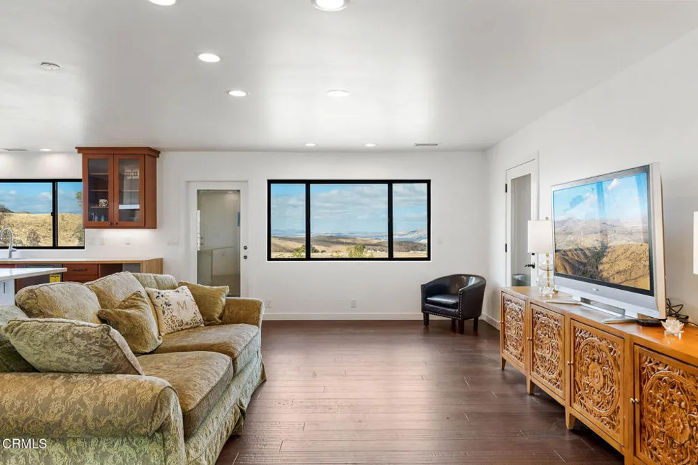 2170 Aliso Park Road Cuyama, CA 93254
