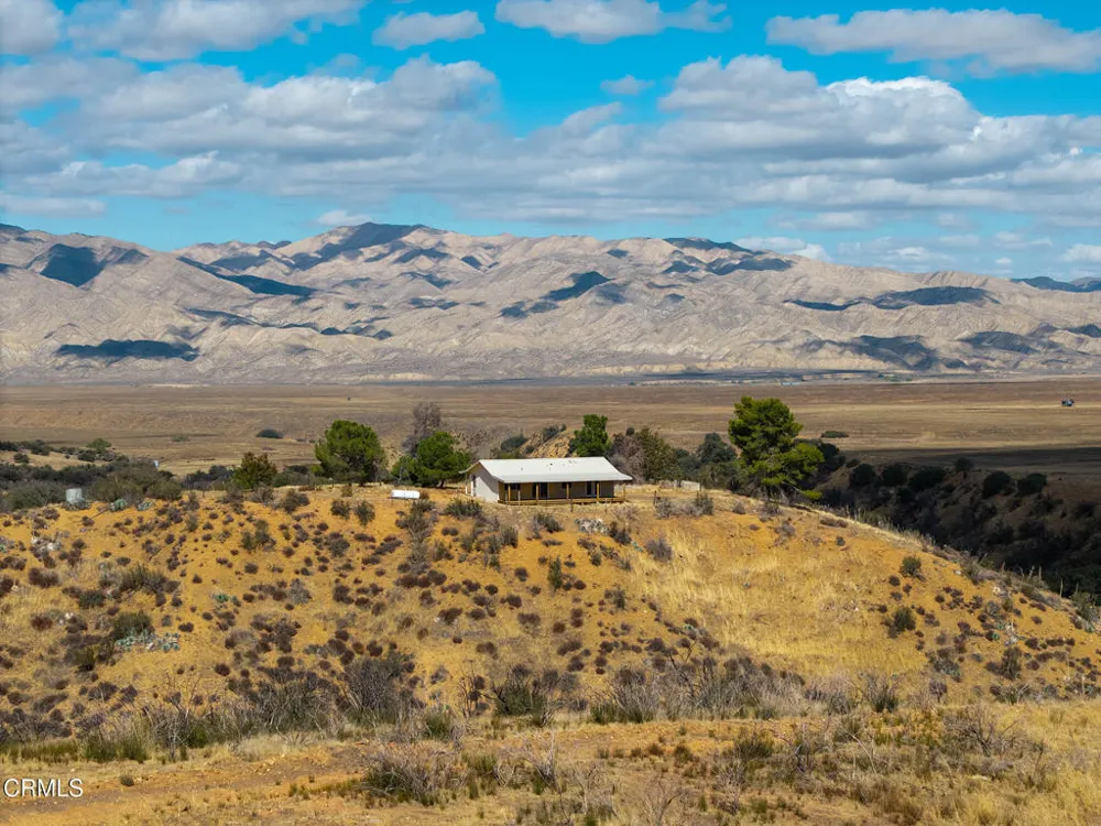 7451 Foothill Road Cuyama, CA 93254