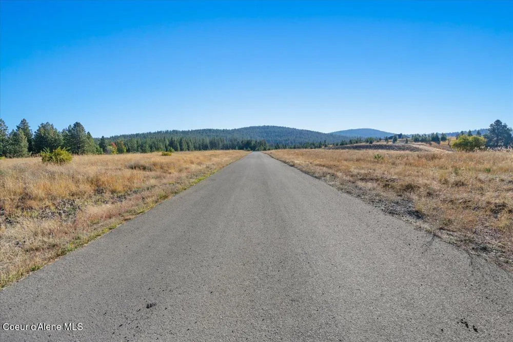 NNA W CARMEL WAY Post Falls, ID 83854