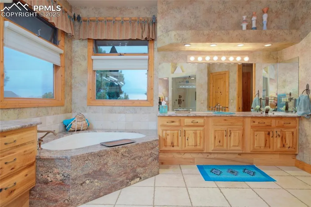 11771 E Smith Road Elbert, CO 80106