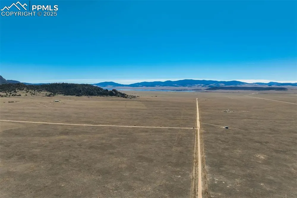 1354 Puma Hills Road Lake George, CO 80827
