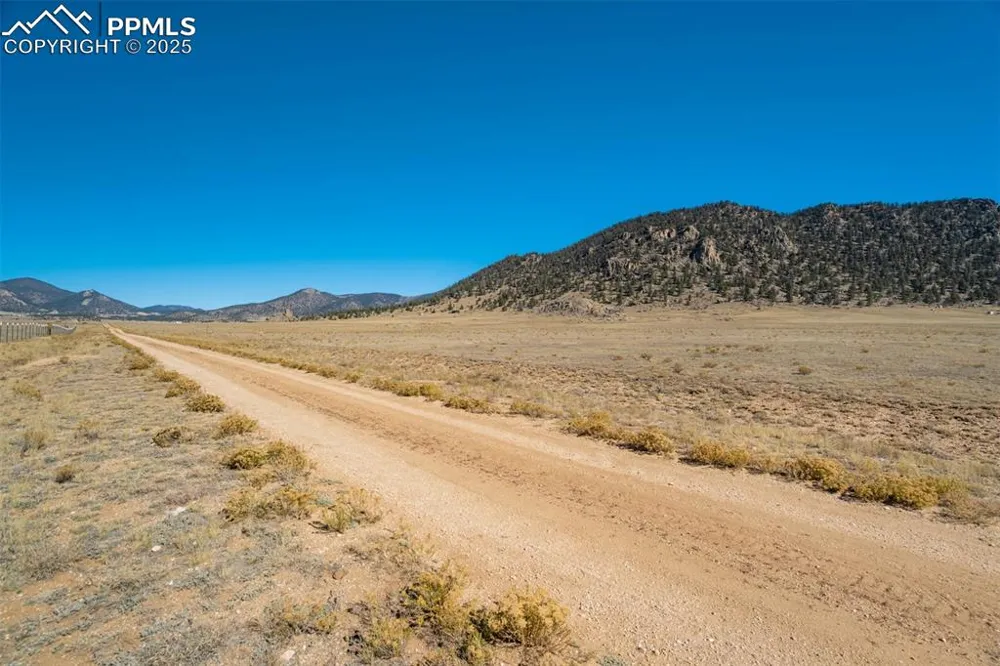 1354 Puma Hills Road Lake George, CO 80827