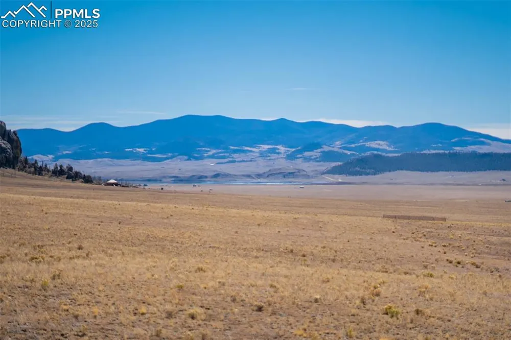 1354 Puma Hills Road Lake George, CO 80827
