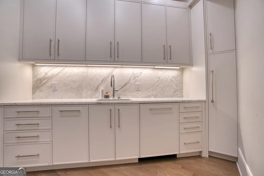 144 Fernwood Leesburg, AL 35983