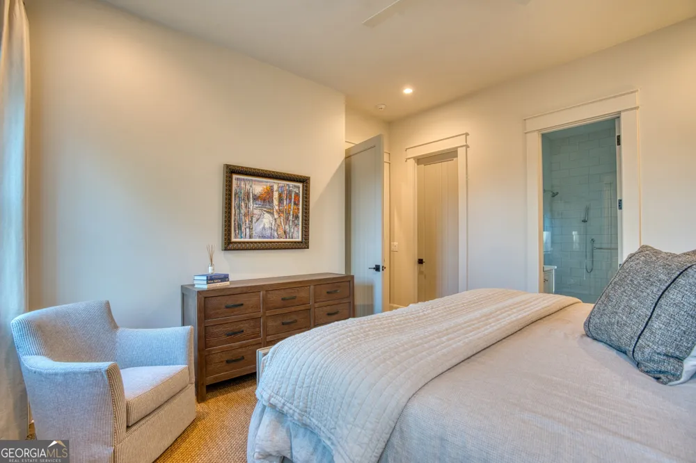 144 Fernwood Leesburg, AL 35983