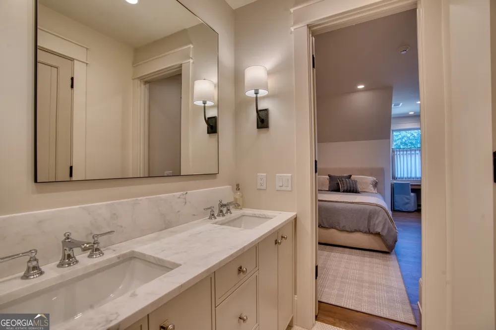 144 Fernwood Leesburg, AL 35983