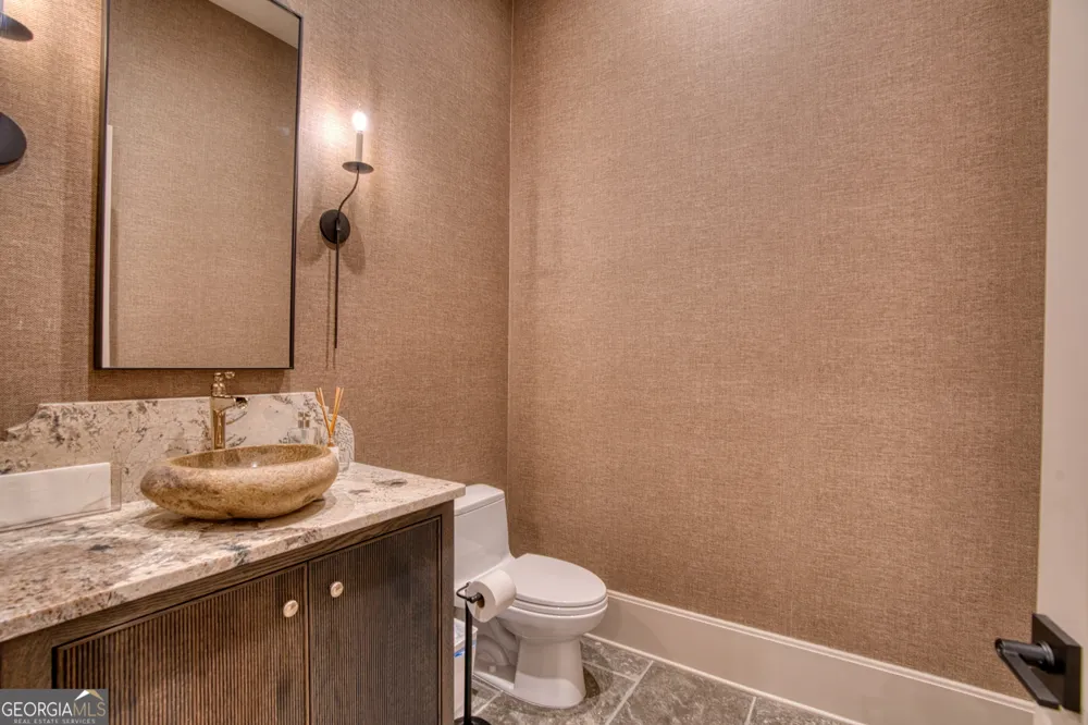 144 Fernwood Leesburg, AL 35983