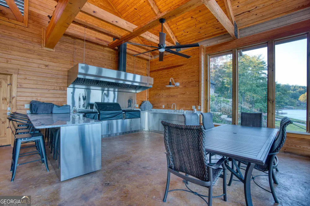 144 Fernwood Leesburg, AL 35983