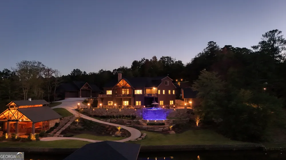 144 Fernwood Leesburg, AL 35983