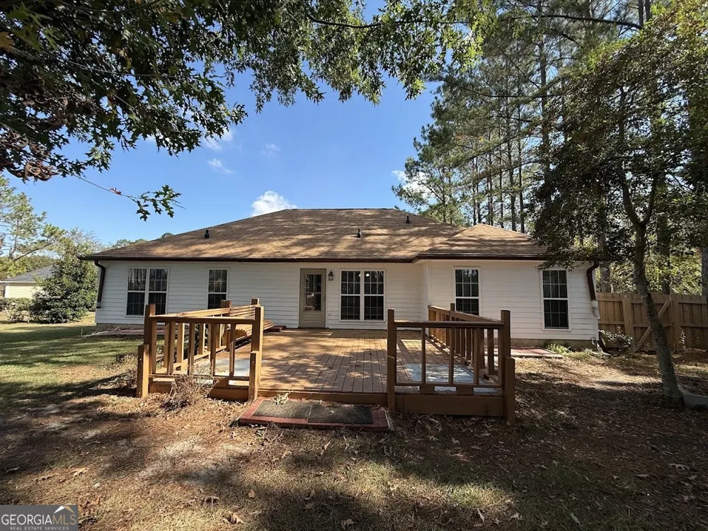 3833 Chris Circle Valdosta, GA 31605