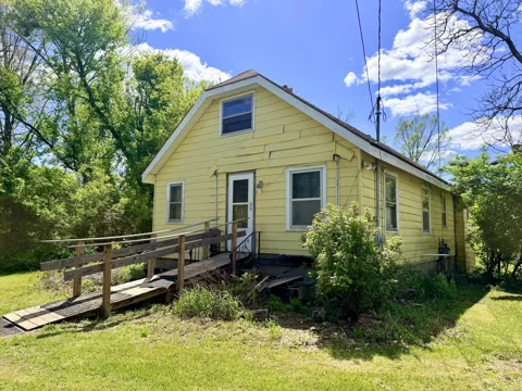 1200 S Green Acres Street