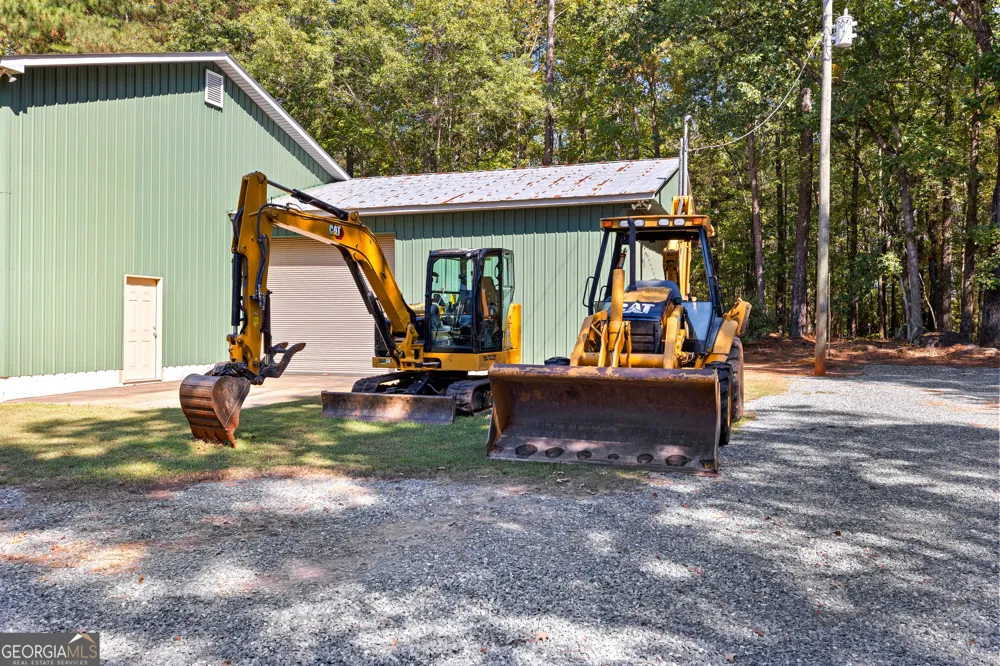 5225 Chalybeate Springs RD Woodland, GA 31836