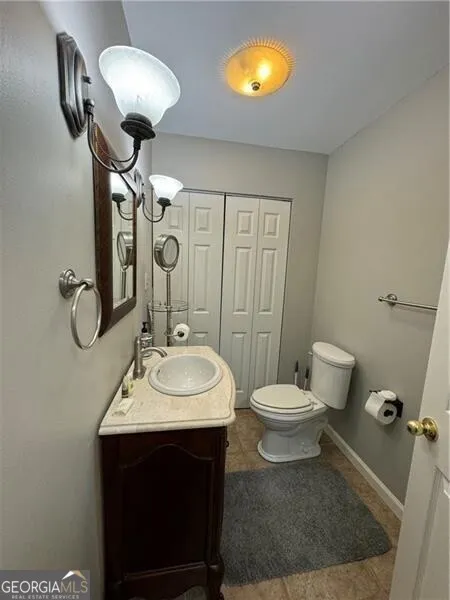 415 Holland Springs DR Powder Springs, GA 30127