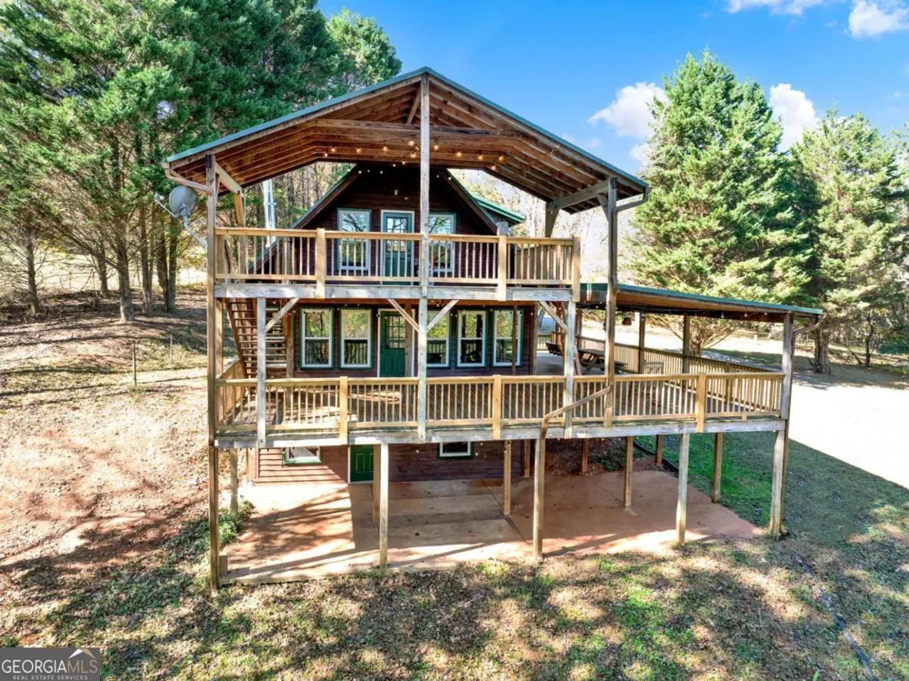134 Elkmont DR Dahlonega, GA 30533