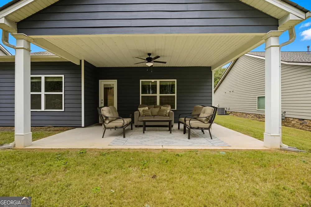 8325 Loch Lomand LN Winston, GA 30187