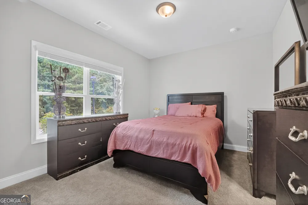 8325 Loch Lomand LN Winston, GA 30187