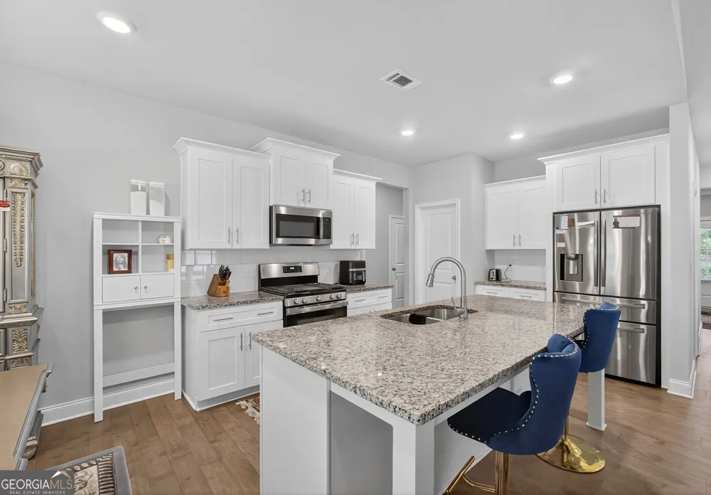 8325 Loch Lomand LN Winston, GA 30187
