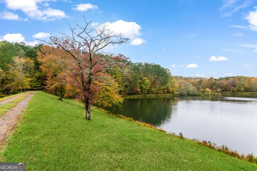 5618 Highway 52 Dawsonville, GA 30534