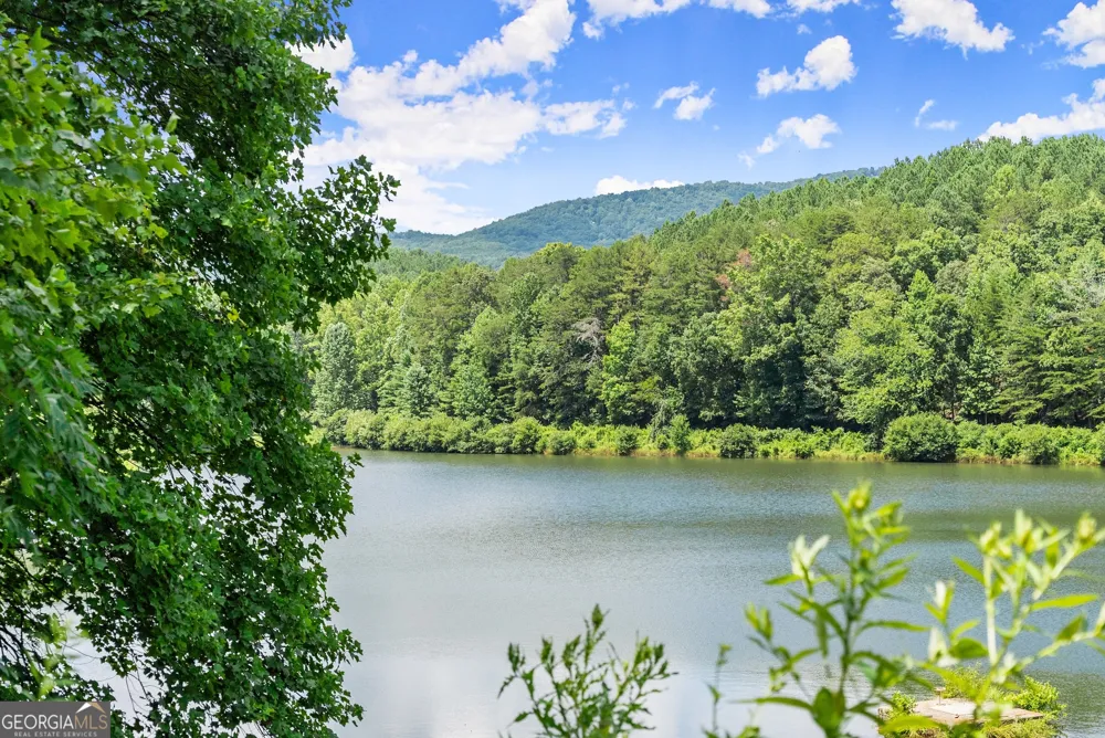 5618 Highway 52 Dawsonville, GA 30534