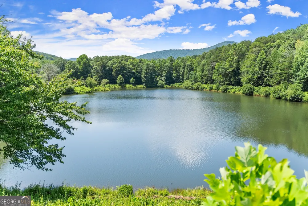 5618 Highway 52 Dawsonville, GA 30534