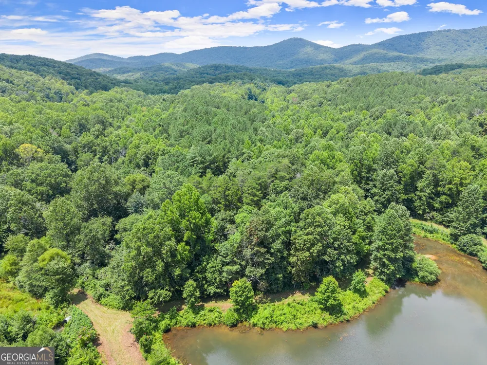 5618 Highway 52 Dawsonville, GA 30534
