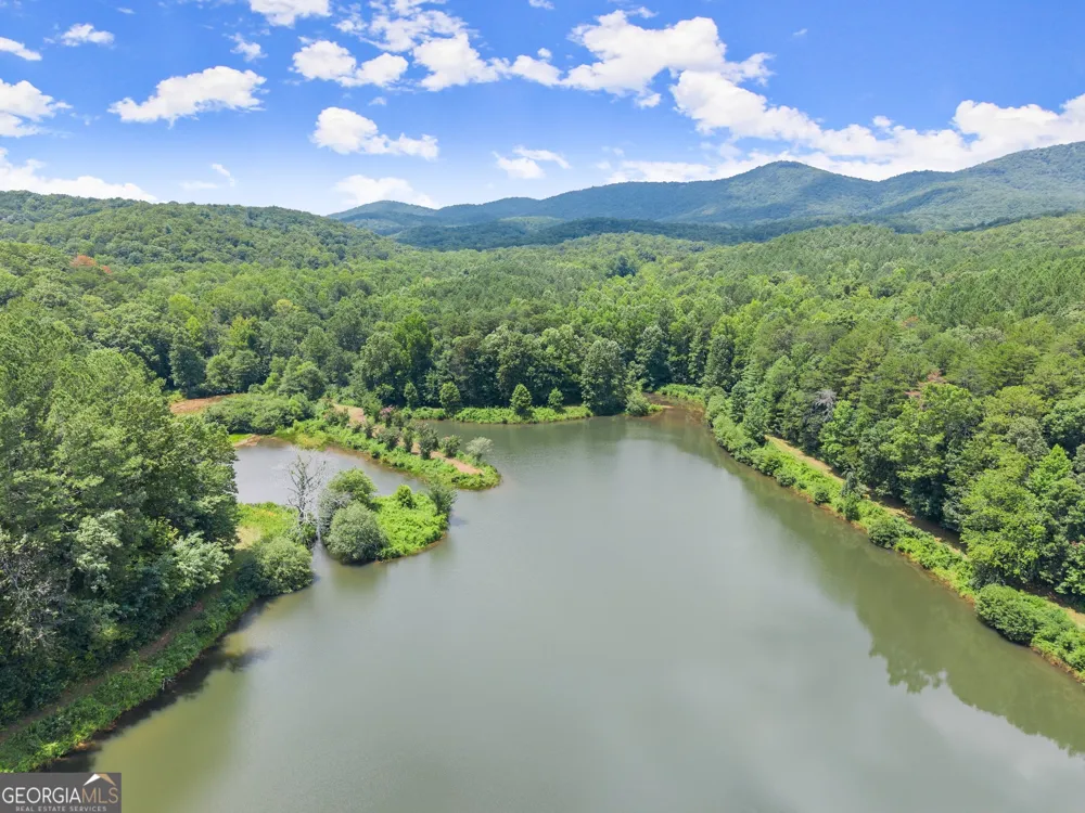 5618 Highway 52 Dawsonville, GA 30534
