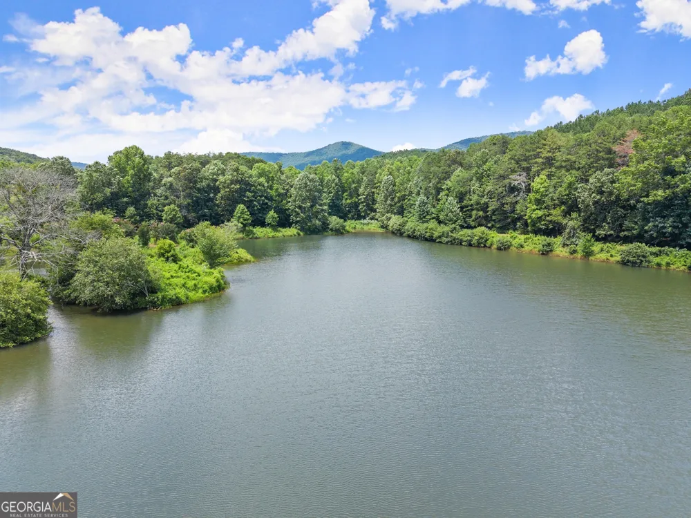 5618 Highway 52 Dawsonville, GA 30534