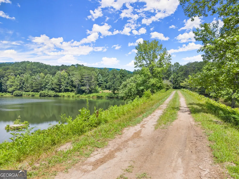 5618 Highway 52 Dawsonville, GA 30534
