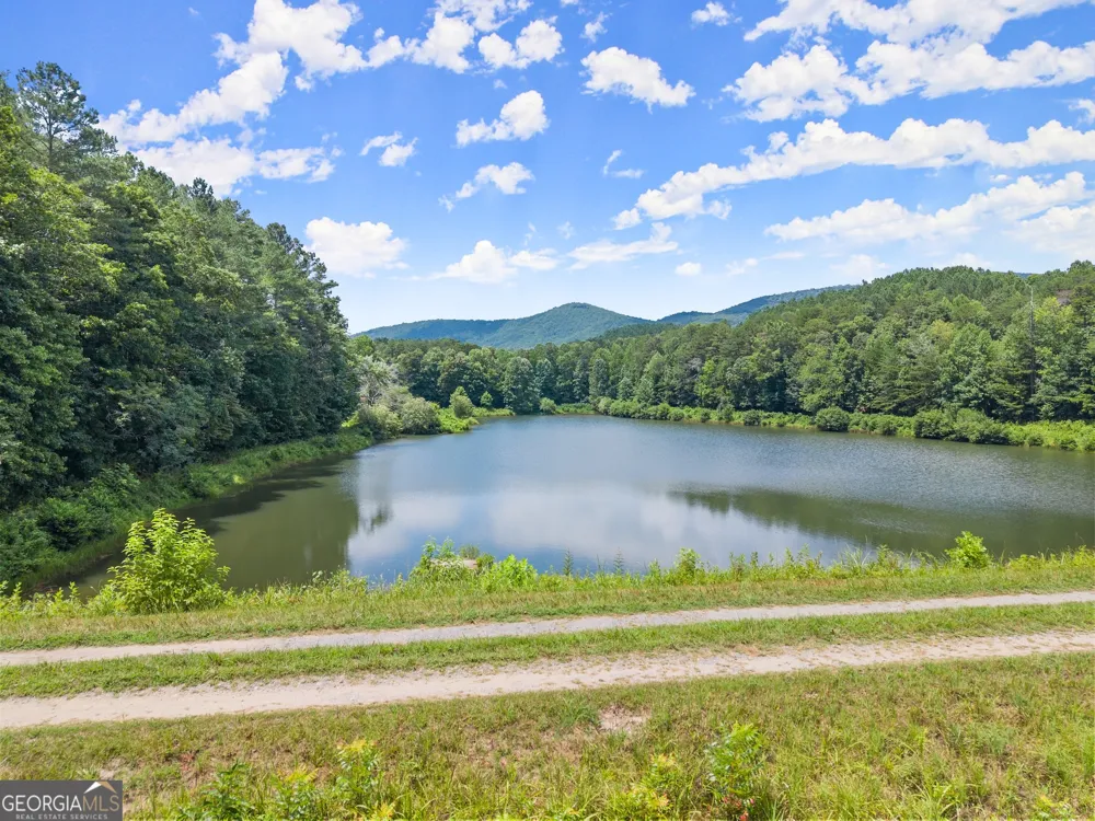5618 Highway 52 Dawsonville, GA 30534