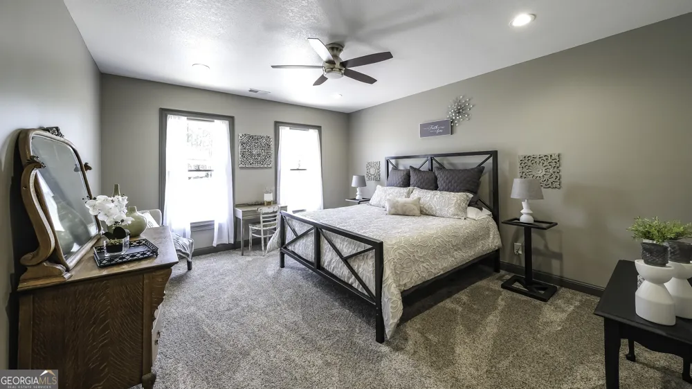 1600 Happy Hollow RD Roopville, GA 30170