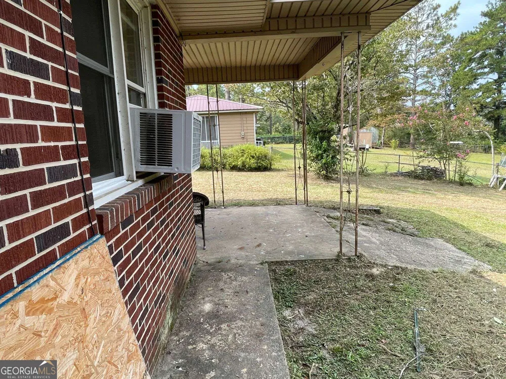 849 Prosperity DR Swainsboro, GA 30401
